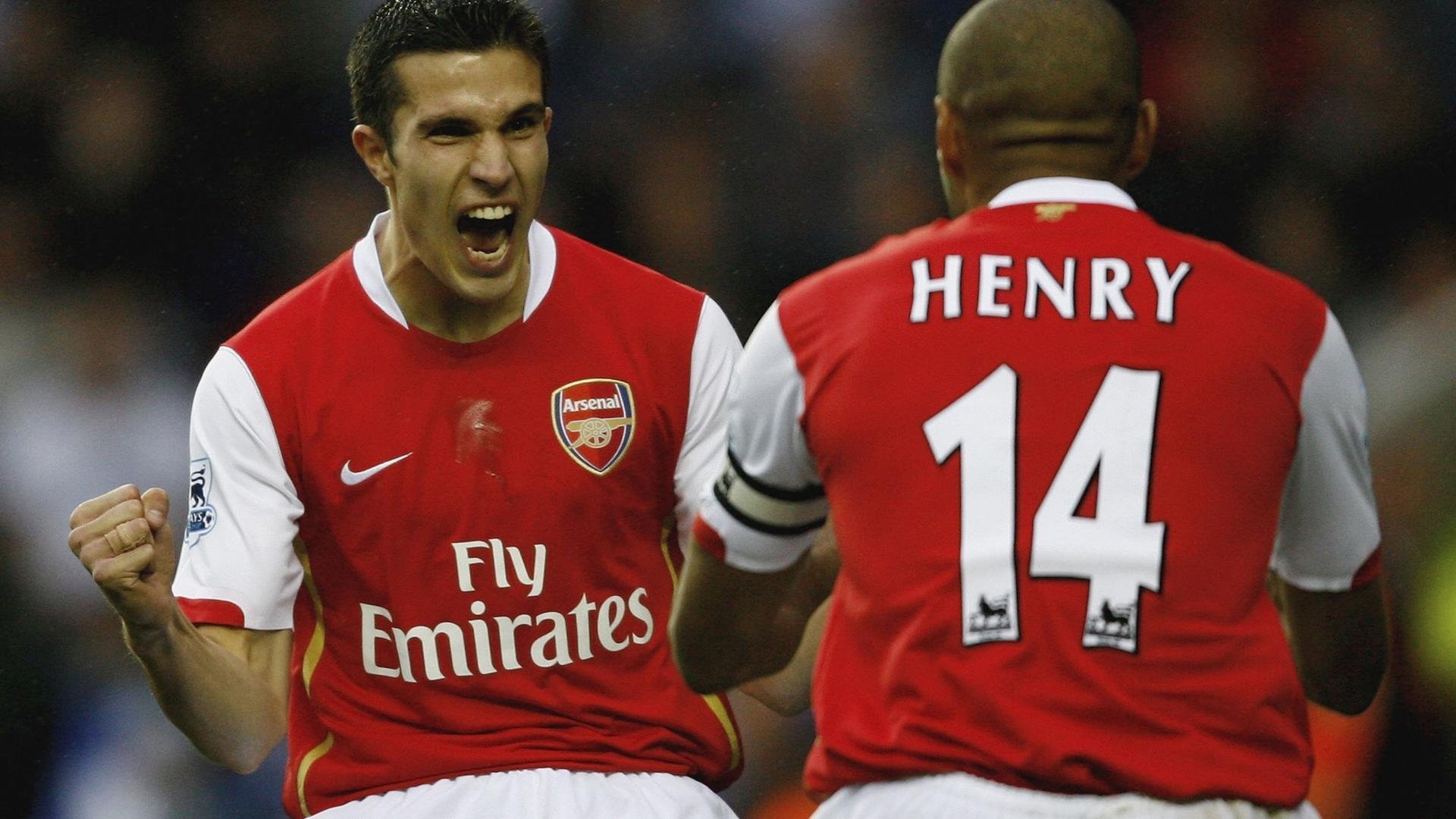 “英超劲旅迎来关键战役，冲击榜首再奋勇”，英超劲旅有哪些